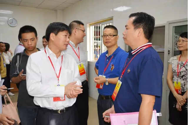 你關(guān)心的食品安全問題，南海區(qū)政協(xié)委員組團來調(diào)研！齊齊建言獻策